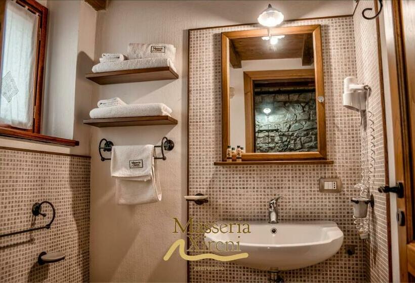 标准间, Masseria Xireni