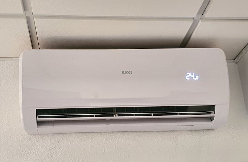 חדר לארבעה סטנדרטי עם נוף לגינה, Mireia