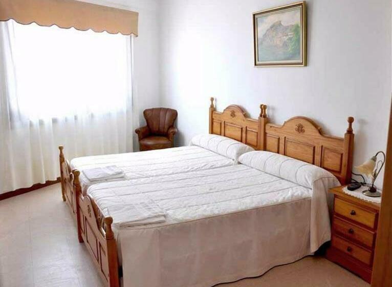 스탠다드 룸, Pensión Costiña