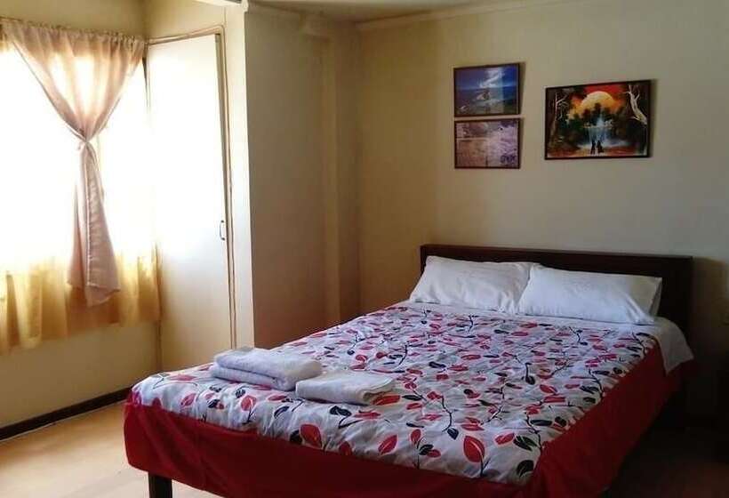 スタンダードルーム, La Querencia