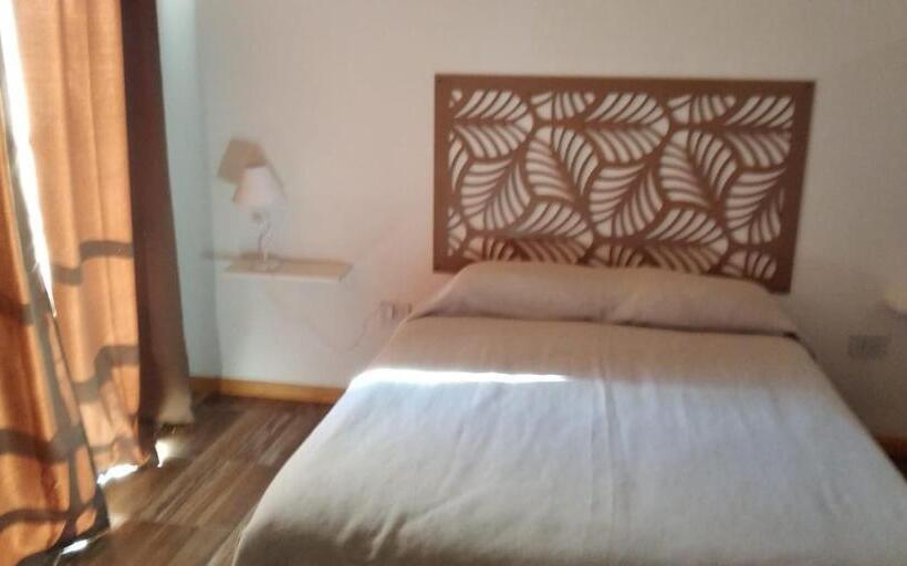 اتاق دوبلکس, La Casona