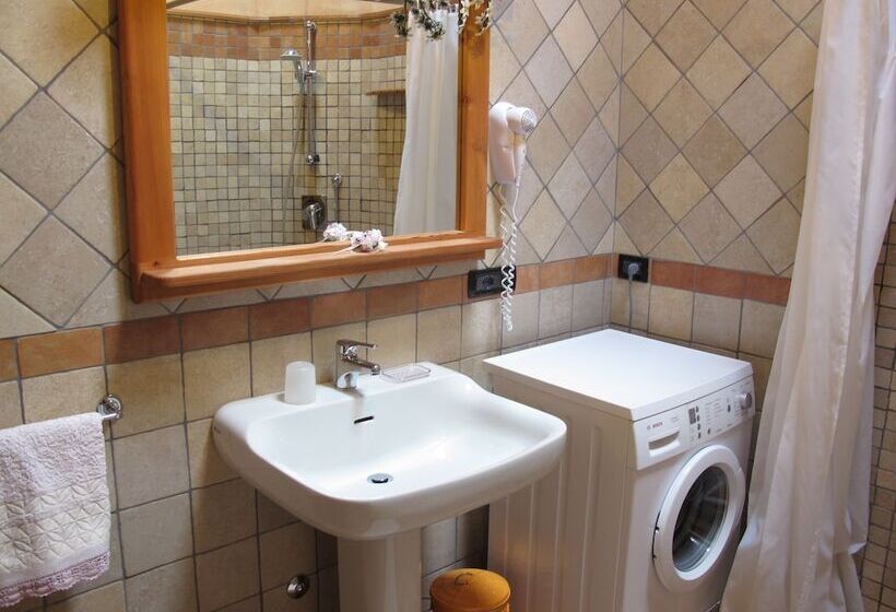 דירה מלכותית 2 חדרים, Agriturismo Alpenvidehof