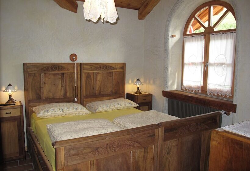 شقة ملكية غرفتين نوم, Agriturismo Alpenvidehof