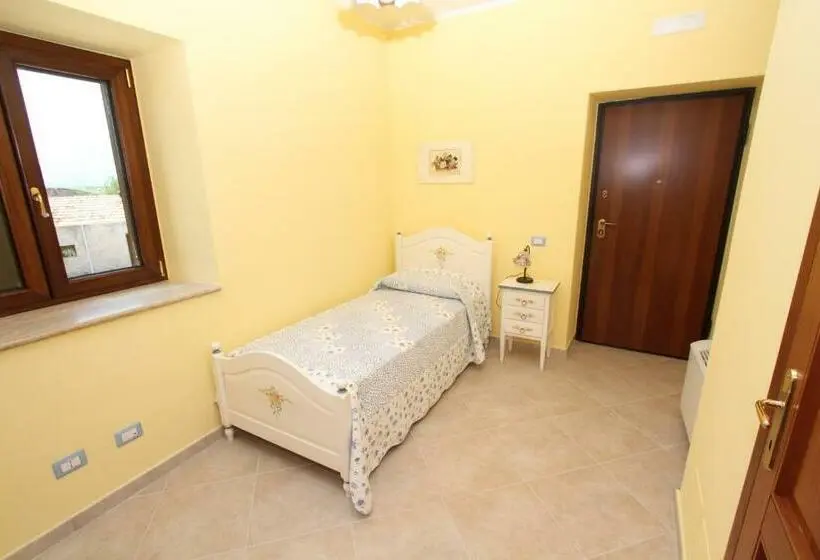 スタンダードシングルルーム, Azienda Agrituristica La Tenuta Del Falco