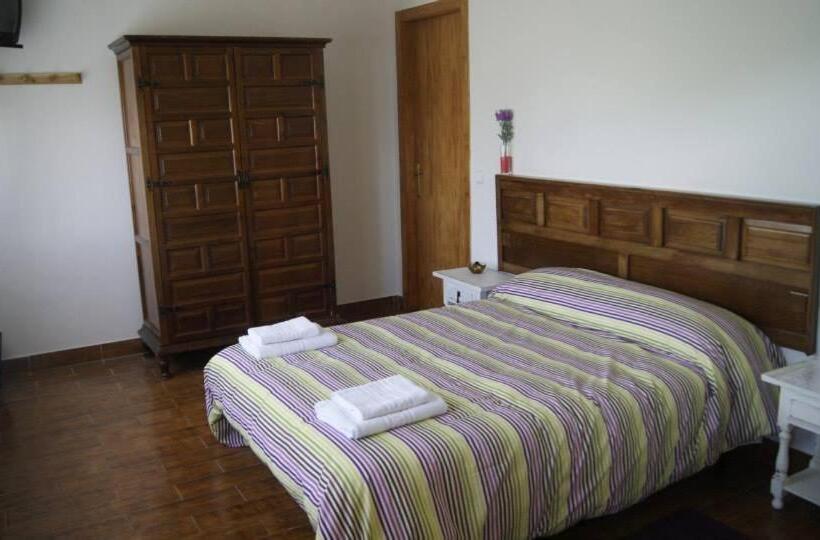 חדר סטנדרט, Fonda Domingo