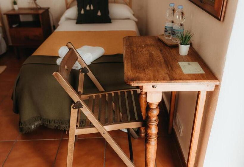 اتاق استاندارد, Hostal Africa