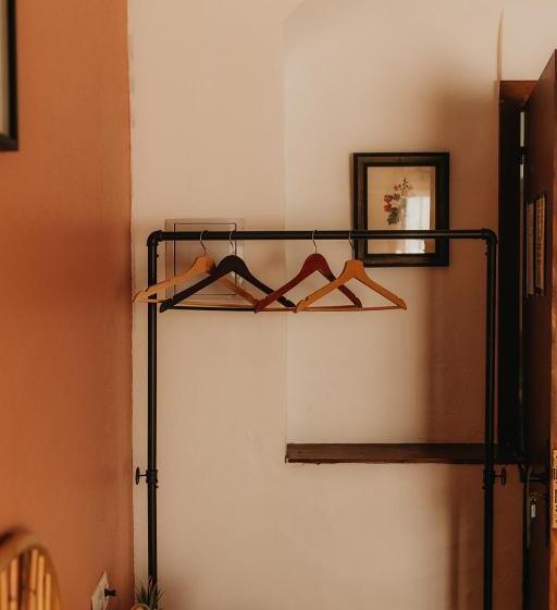 اتاق استاندارد, Hostal Africa