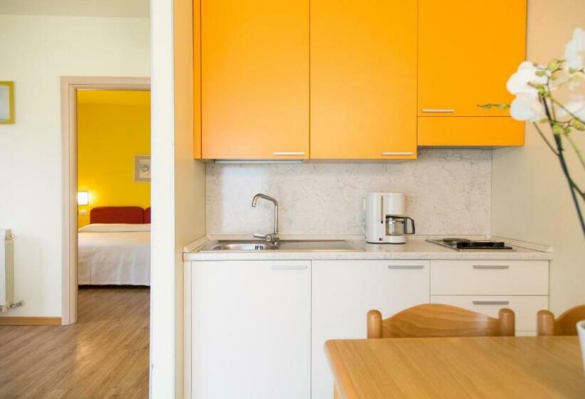 آپارتمان 1 خوابه همکف, Residence La Madonnina