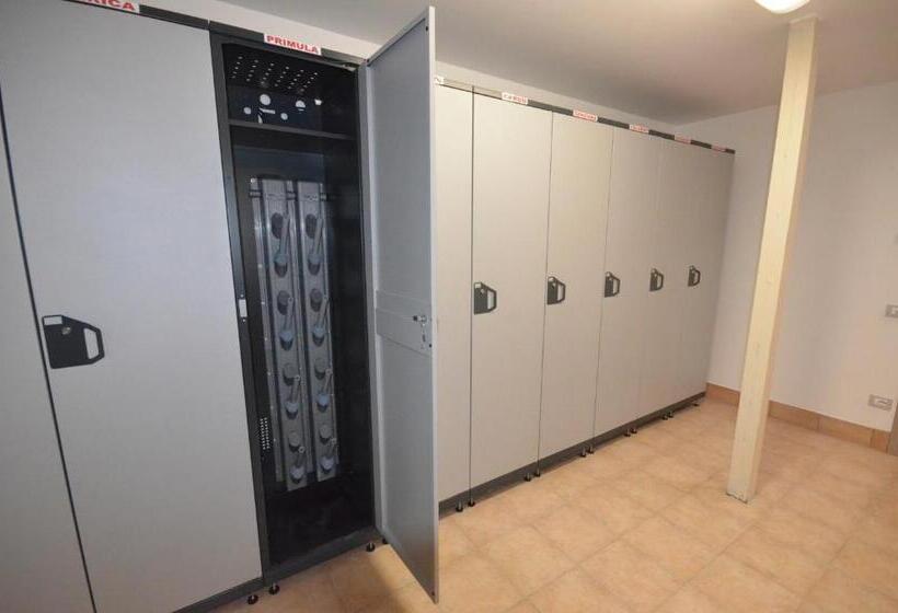 Апартаменты 2 Спальни, Residence Peniè