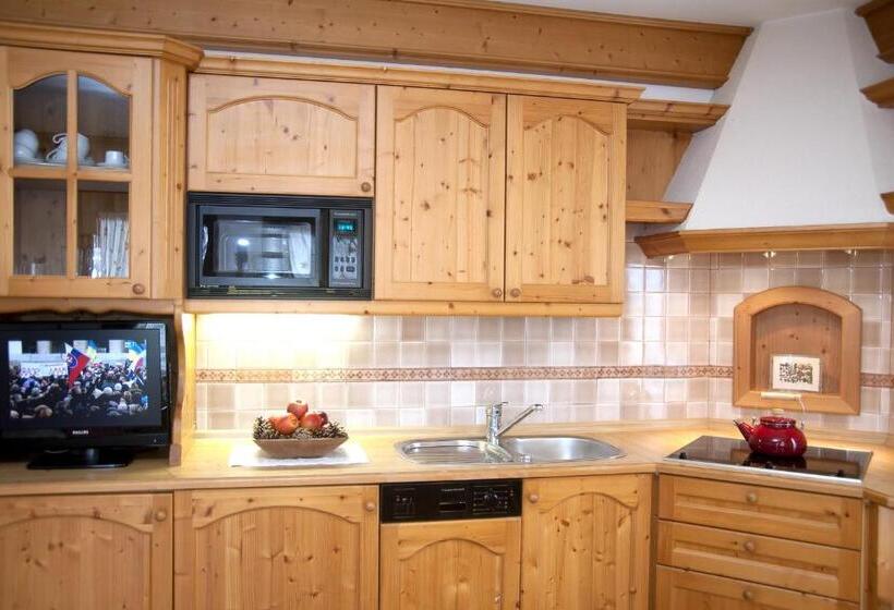 آپارتمان 2 خوابه, Residence Peniè