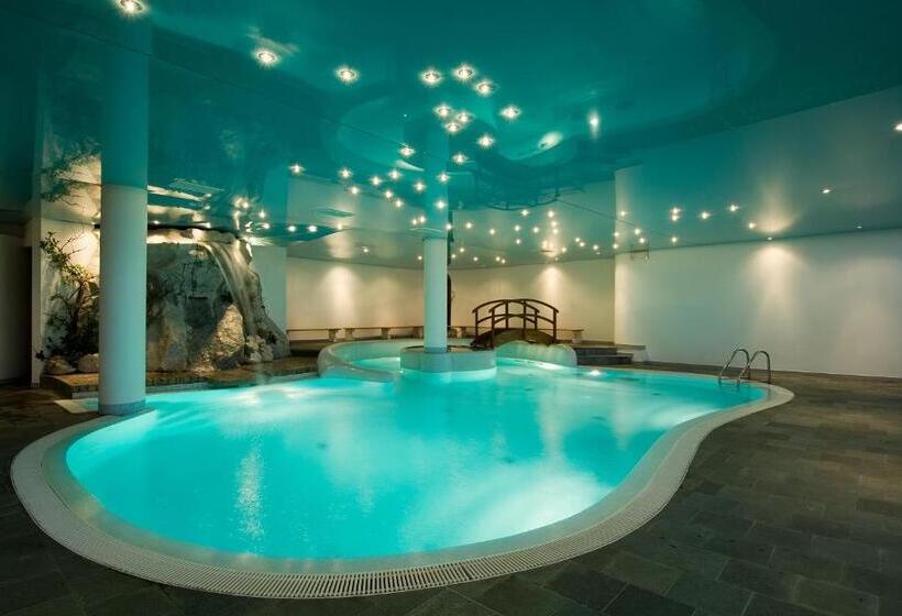 Апартаменты 2 Спальни, Residence Peniè