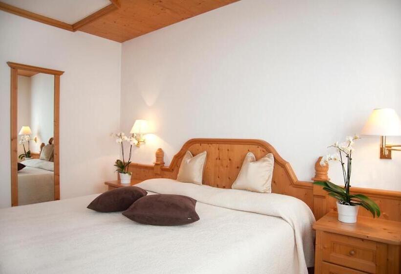 Апартаменты 2 Спальни, Residence Peniè