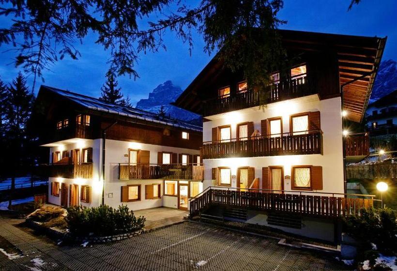 آپارتمان 2 خوابه, Residence Peniè