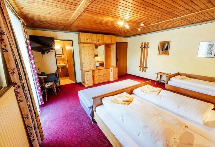 家庭间, Landgasthof Zum Hammerschmied