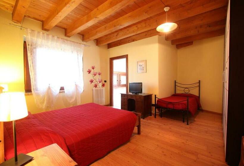 スタンダードトリプルルーム, Agriturismo Corte Pellegrini