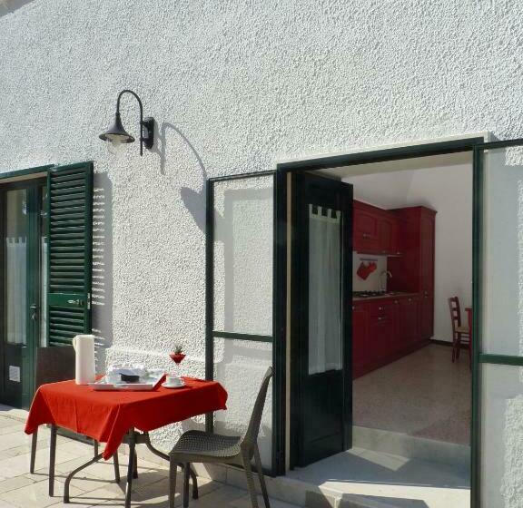 １ベッドルームアパートメント, La Ferula Bed&pool