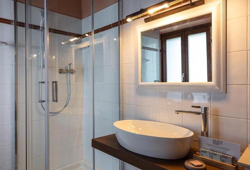 اتاق استاندارد, Tenuta Il Cicalino