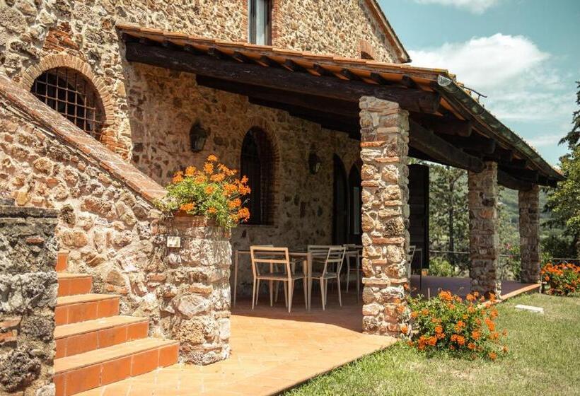 اتاق دوبلکس, Tenuta Il Cicalino