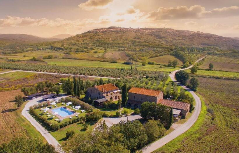 Номер Дюплекс, Tenuta Il Cicalino