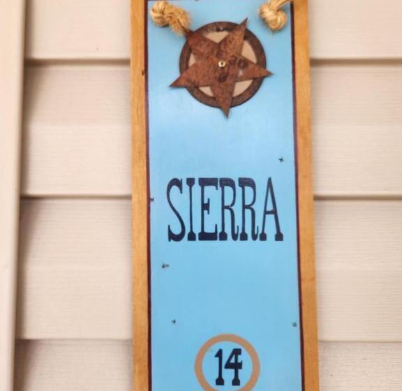 غرفة قياسية سرير كينج, Cowboy Country Inn