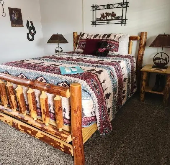 スタンダードルーム, Cowboy Country Inn