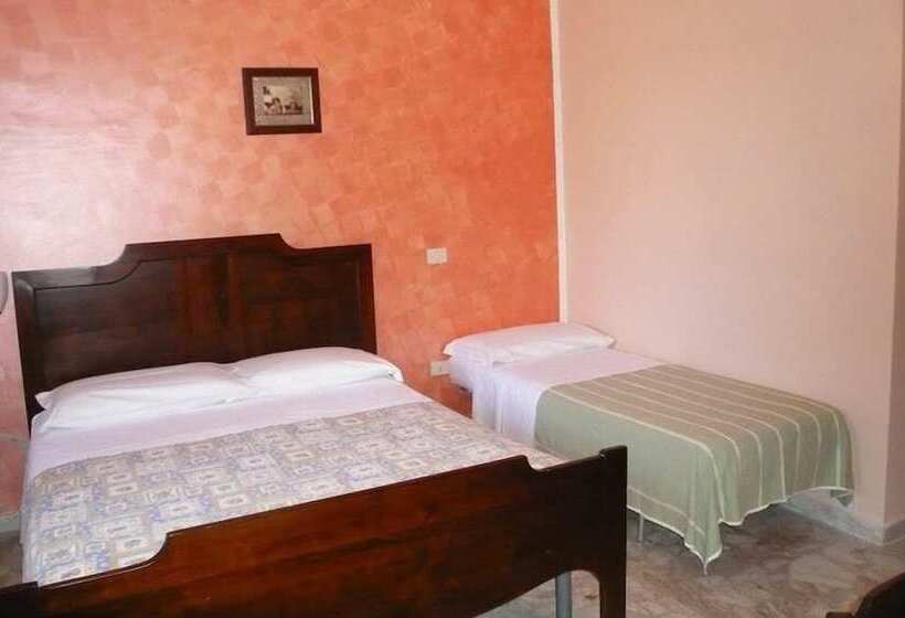 スタンダードトリプルルーム, Agriturismo Fattoria Dell'uliveto