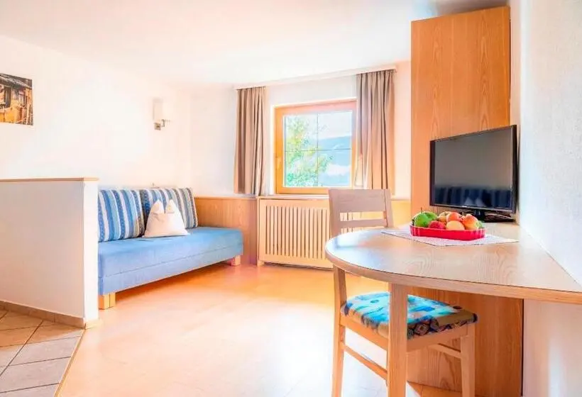 庭の見える１ベッドルームアパートメント, Prechtlhof In Flachau