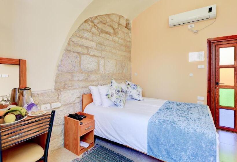 اتاق لوکس, Dar Sitti Aziza