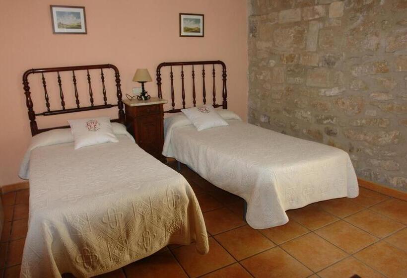 Quarto Estandar, Fonda La Plaza