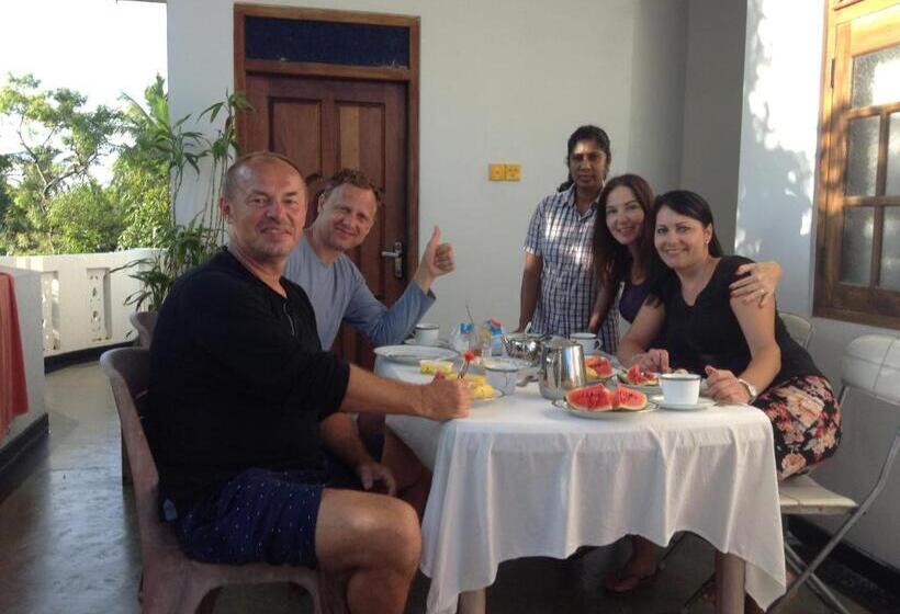 标准间, Lahiru Villa