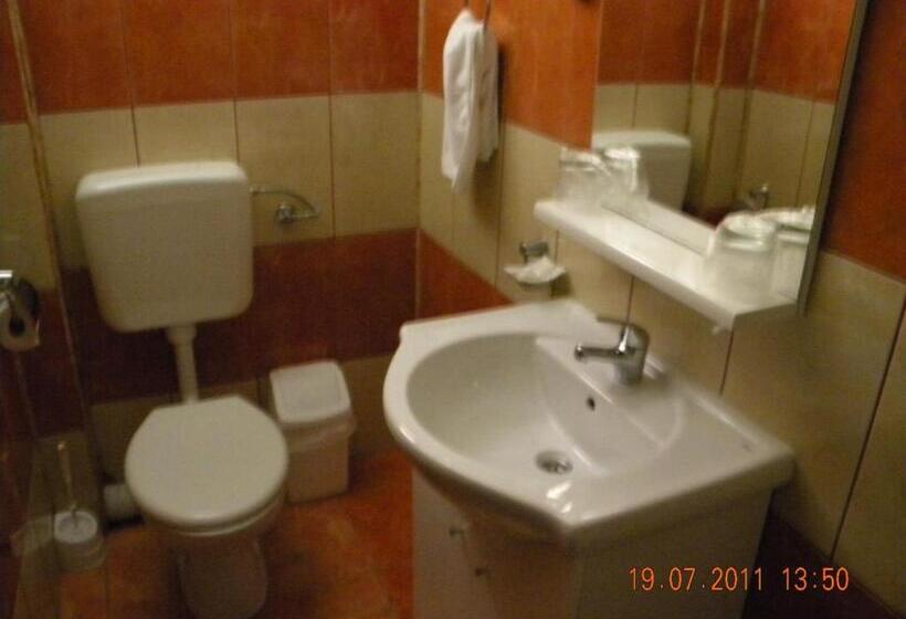 标准间, Vilele Soarelui