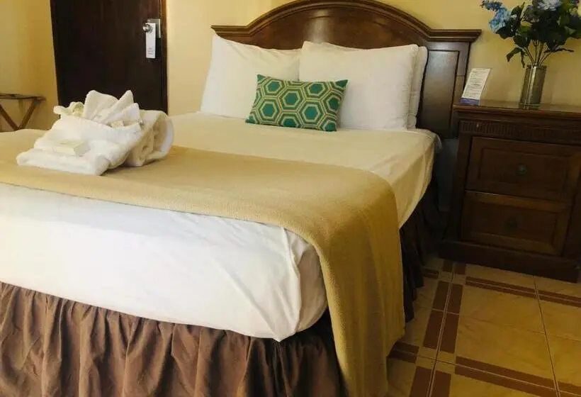 اتاق اکونومی, Arecibo Inn