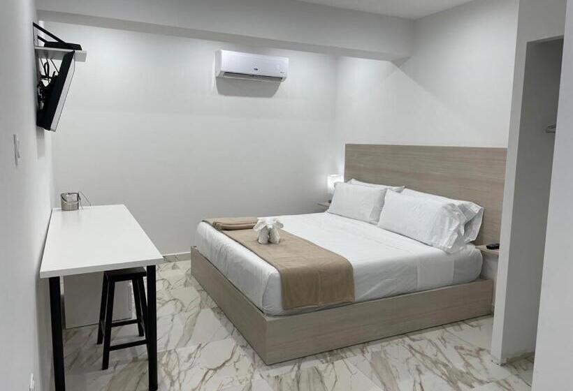 Deluxe Suite King Bed, Arecibo Inn