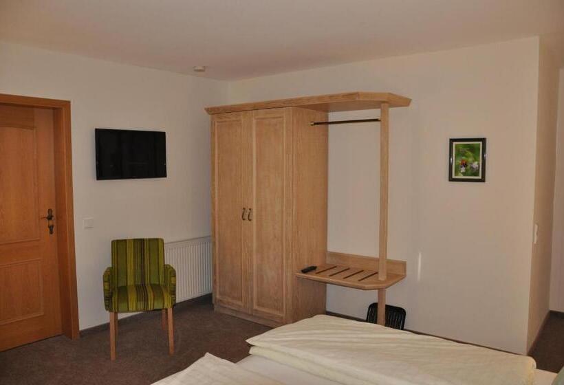 Comfort room with balcony, Lauras Landhauspension