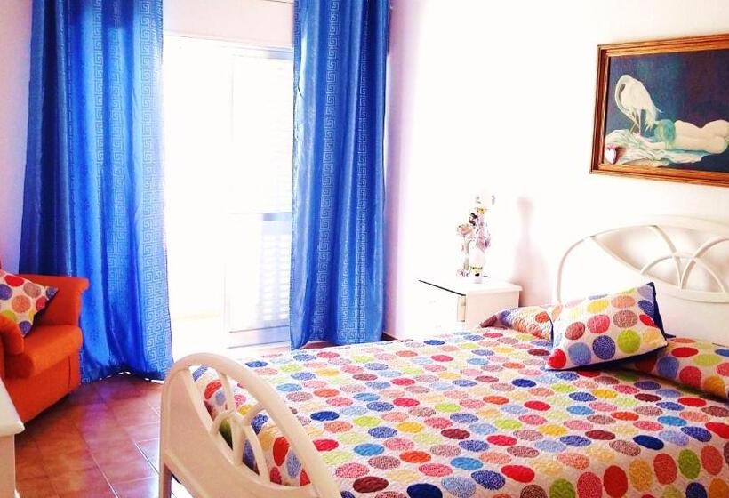 اتاق لوکس, La Maison Dos Prazeres