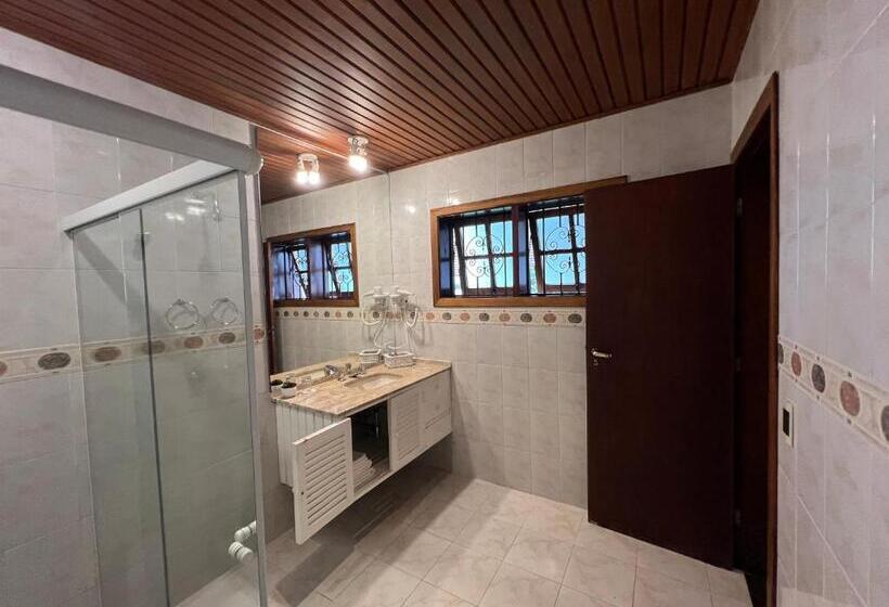 اتاق اکونومی, Pousada Apple House   Campos Do Jordao