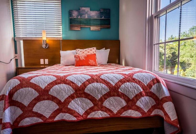 기본룸, Surfside Inn Chatham