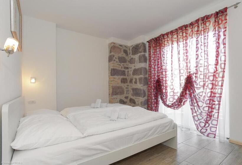 Апартаменты 2 Спальни, Apartment Residence Veronika