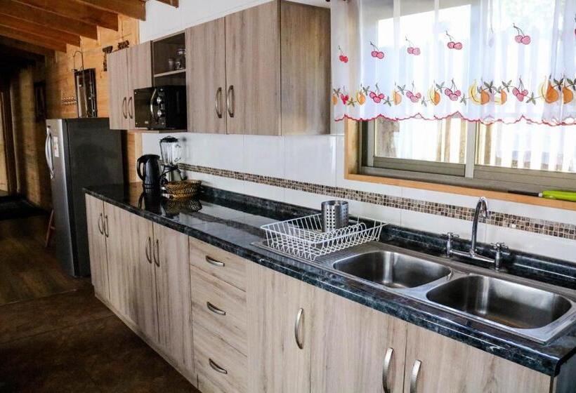 キャビン, Cabañas Los Tilos