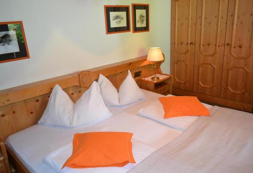 이코노미 룸, Haus Elisabeth