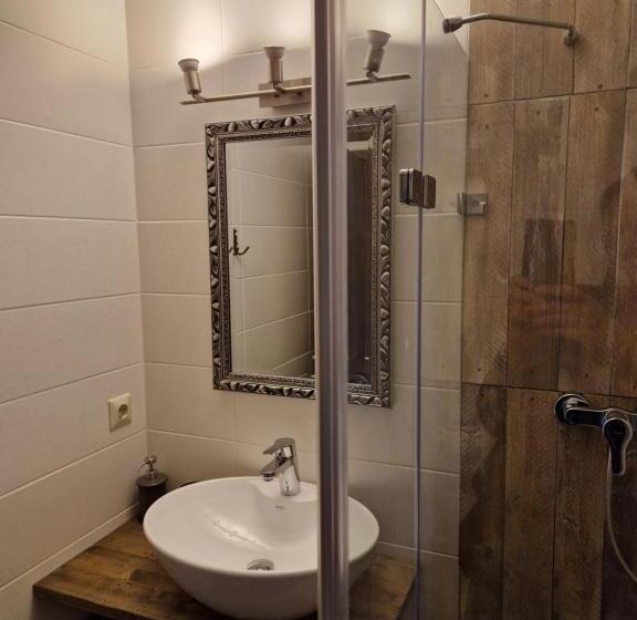 Семейный Номер, Gästehaus Geist