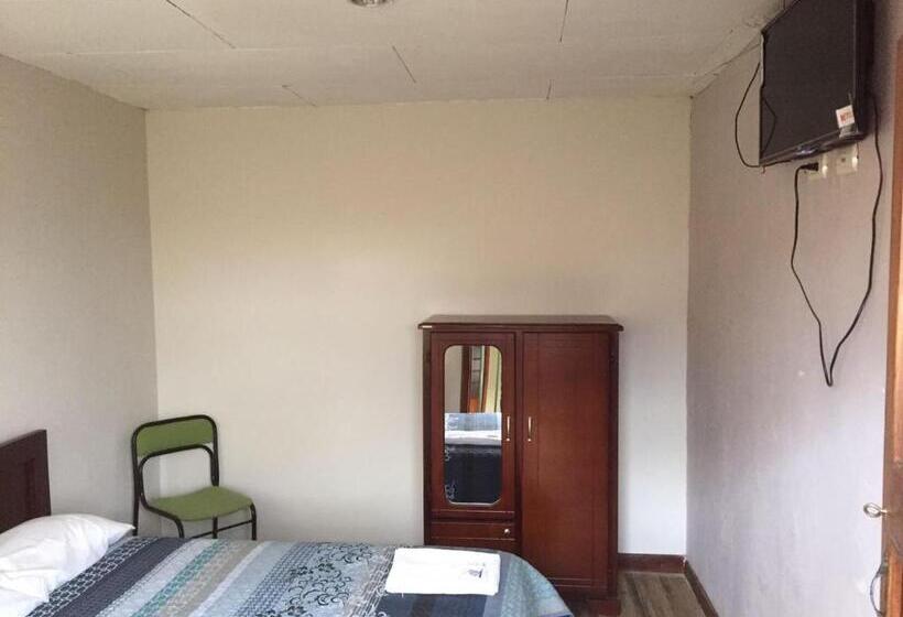 اتاق استاندارد, Hostal La Merced
