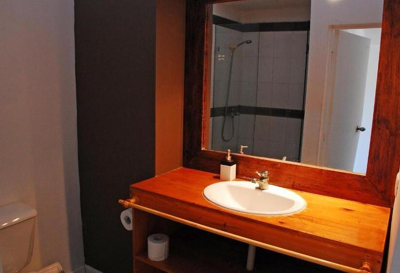 스탠다드 룸, Nautel