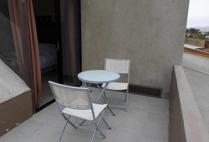 스탠다드 룸 바다 전망, Nautel