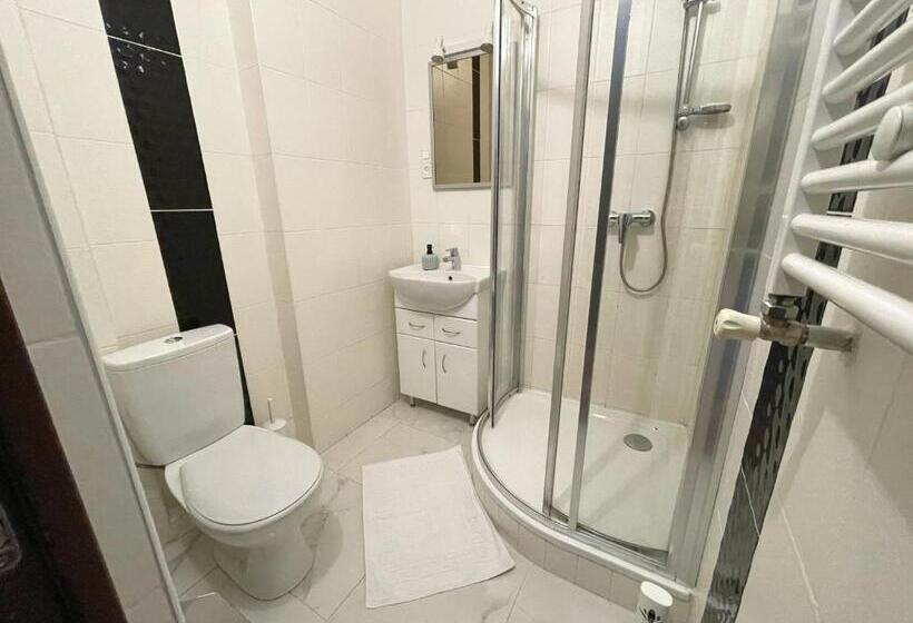 اتاق راحتی, Guest House Lviv