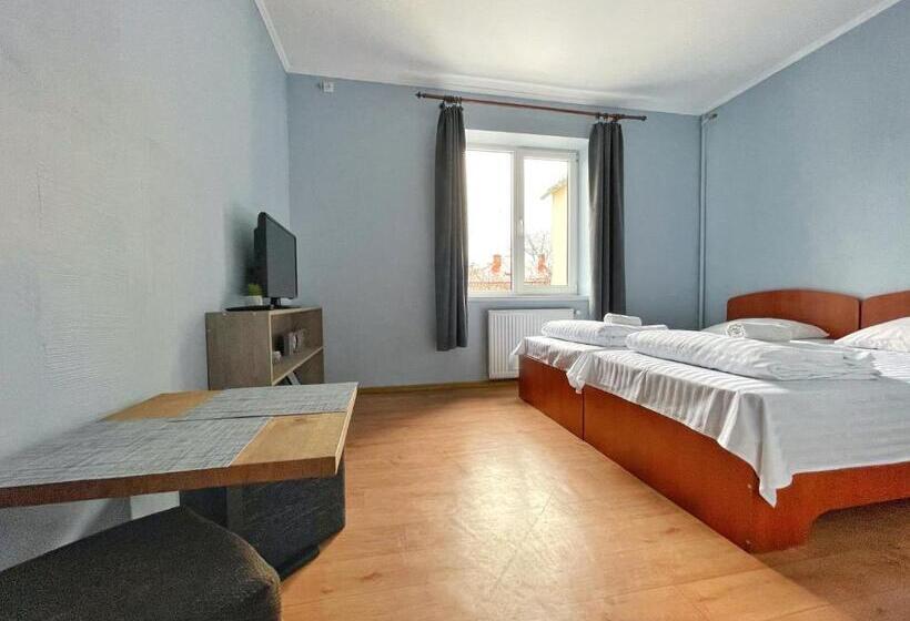 اتاق راحتی, Guest House Lviv