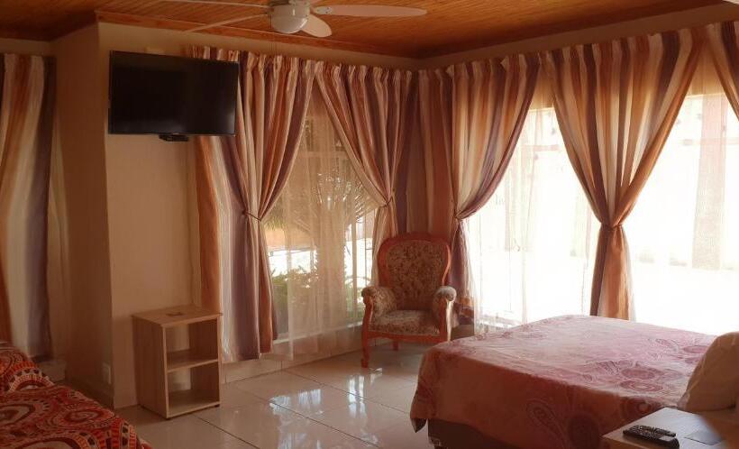 سوییت, Invite Guest House Self Catering Accommodation In Vanderbijlpark