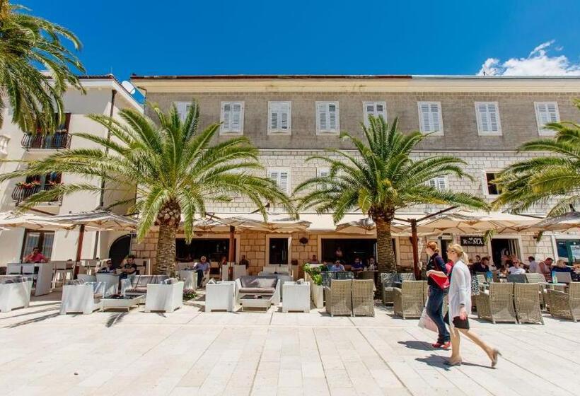 اتاق استاندارد با چشمانداز دریا, Riva Guesthouse