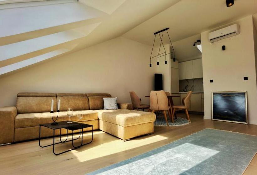 اتاق استاندارد, Riva Guesthouse