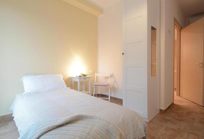 スタンダードシングルルーム, Casetta Don Carlino